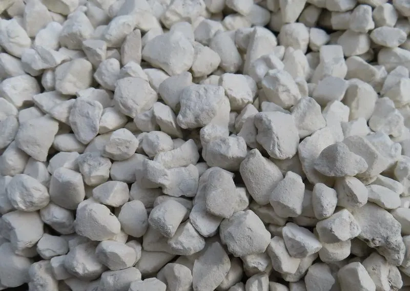 Calcium carbonate (CaCO3)